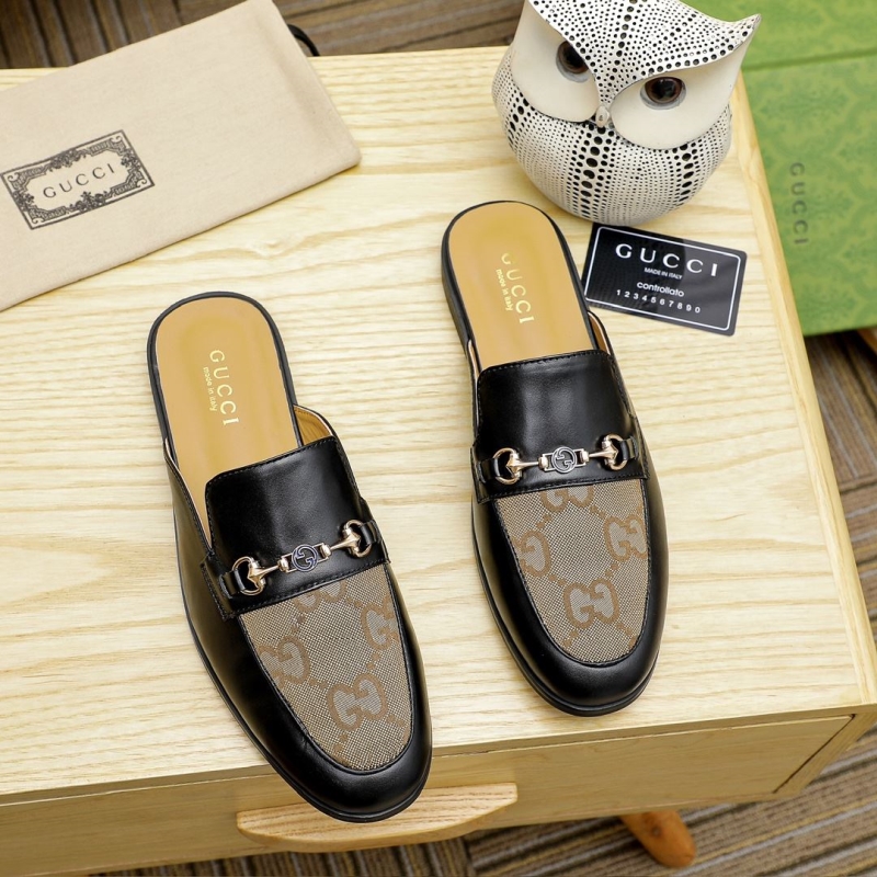 G*u*i slippers